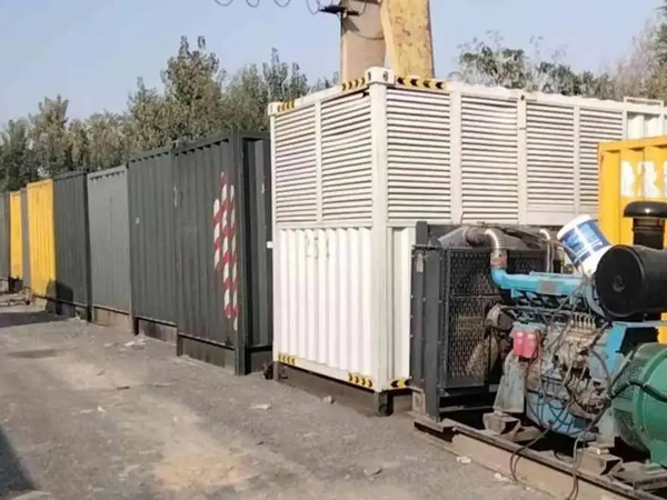 木垒200KW柴油发电机机组每小时油耗是多少？